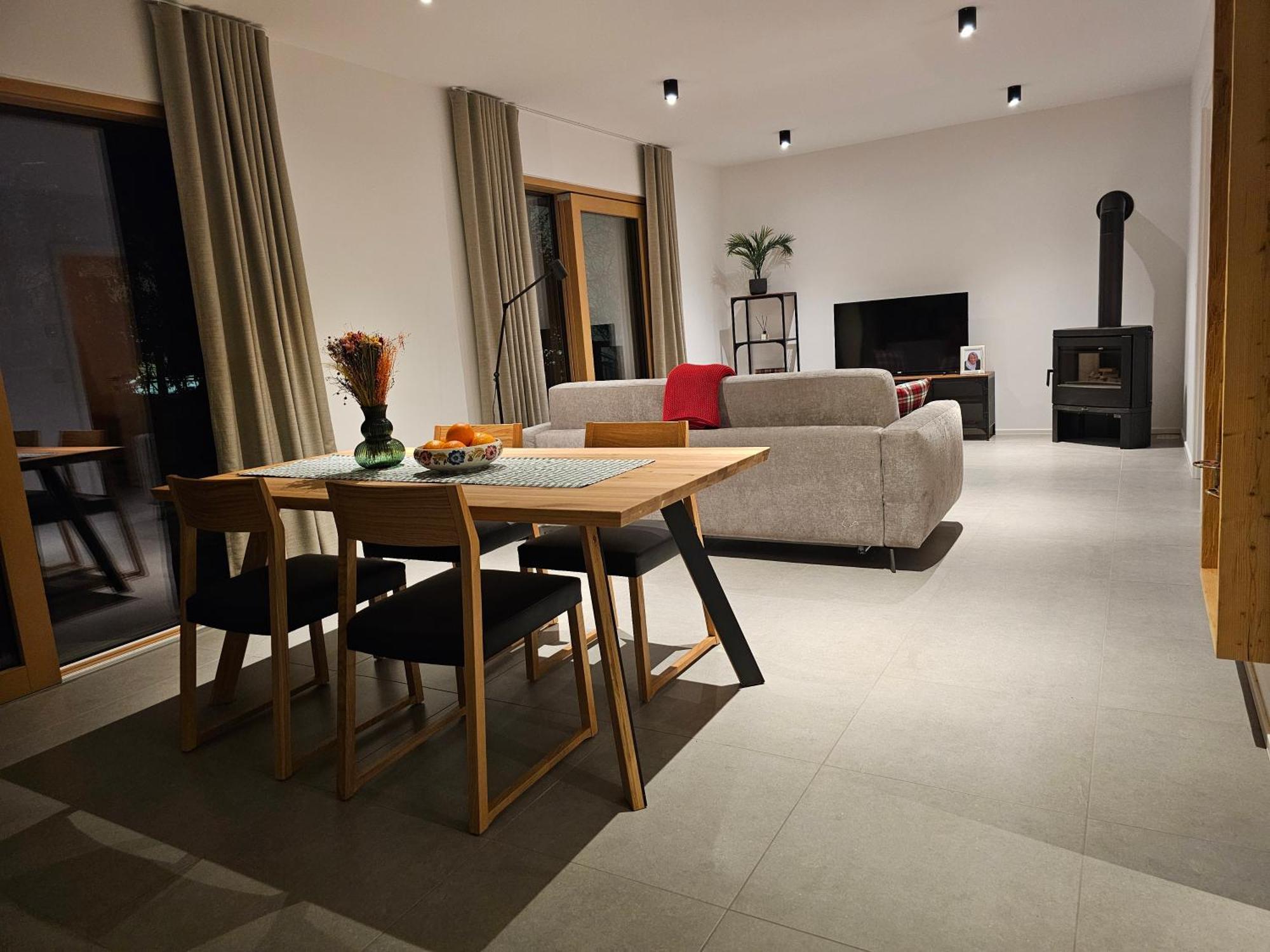 Apartmaji Stala ครานสกา โกรา ภายนอก รูปภาพ
